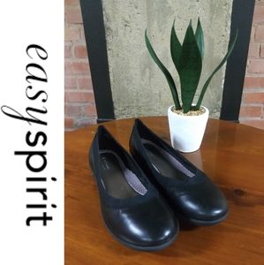 Easy Spirit | SALE🎈NEW Slip-on Flats Black